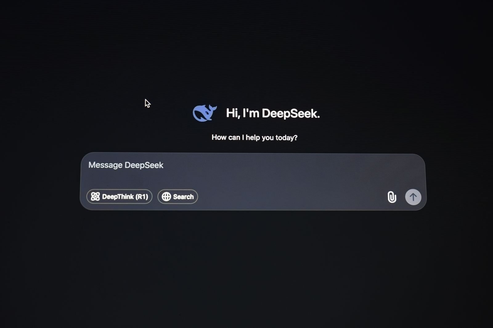 Image displaying DeepSeek AI interface for messaging and search functionality.